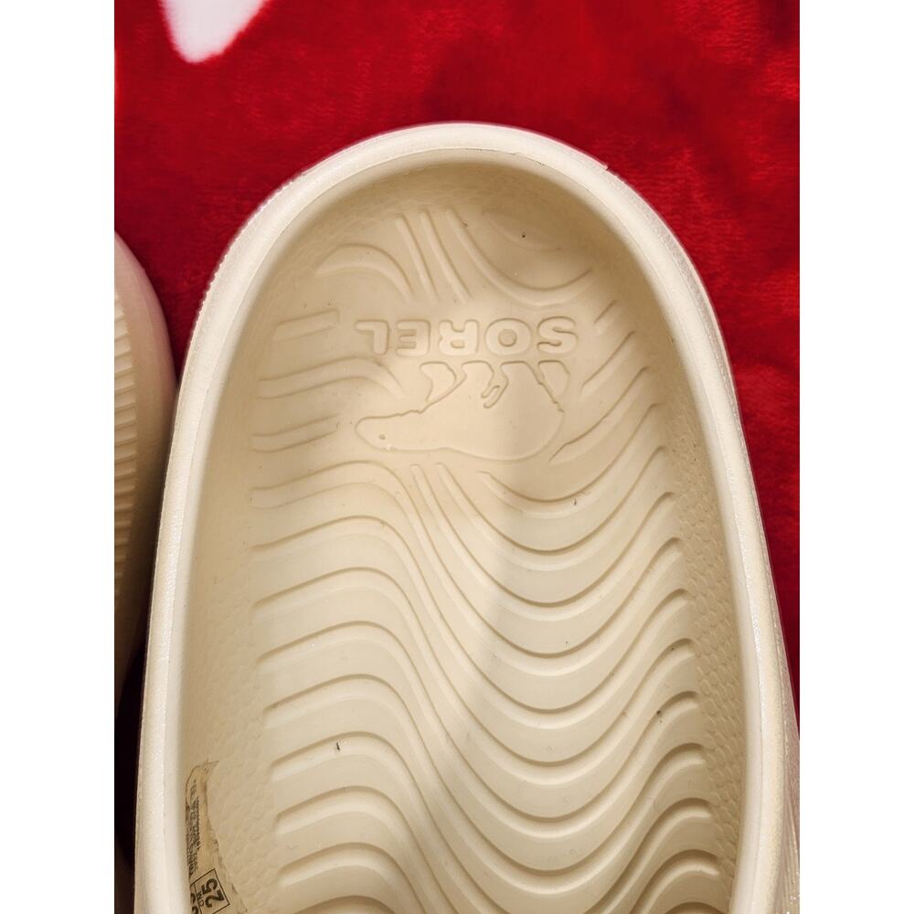 Sorel Womens 8 Slip On Clog Mule Cream Waterproof Garden Comfort Casual Shoes - Picture 2 of 11
